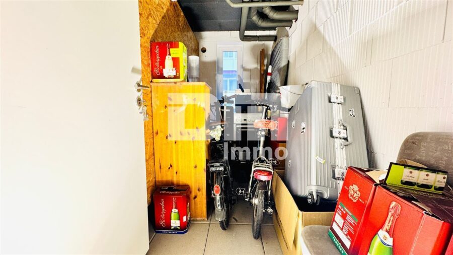 Moderne 4 Zimmer HP / EG Wohnung mit 2 Bädern und großer Terrasse direkt an der Uni - Kellerraum / Sondernutzung